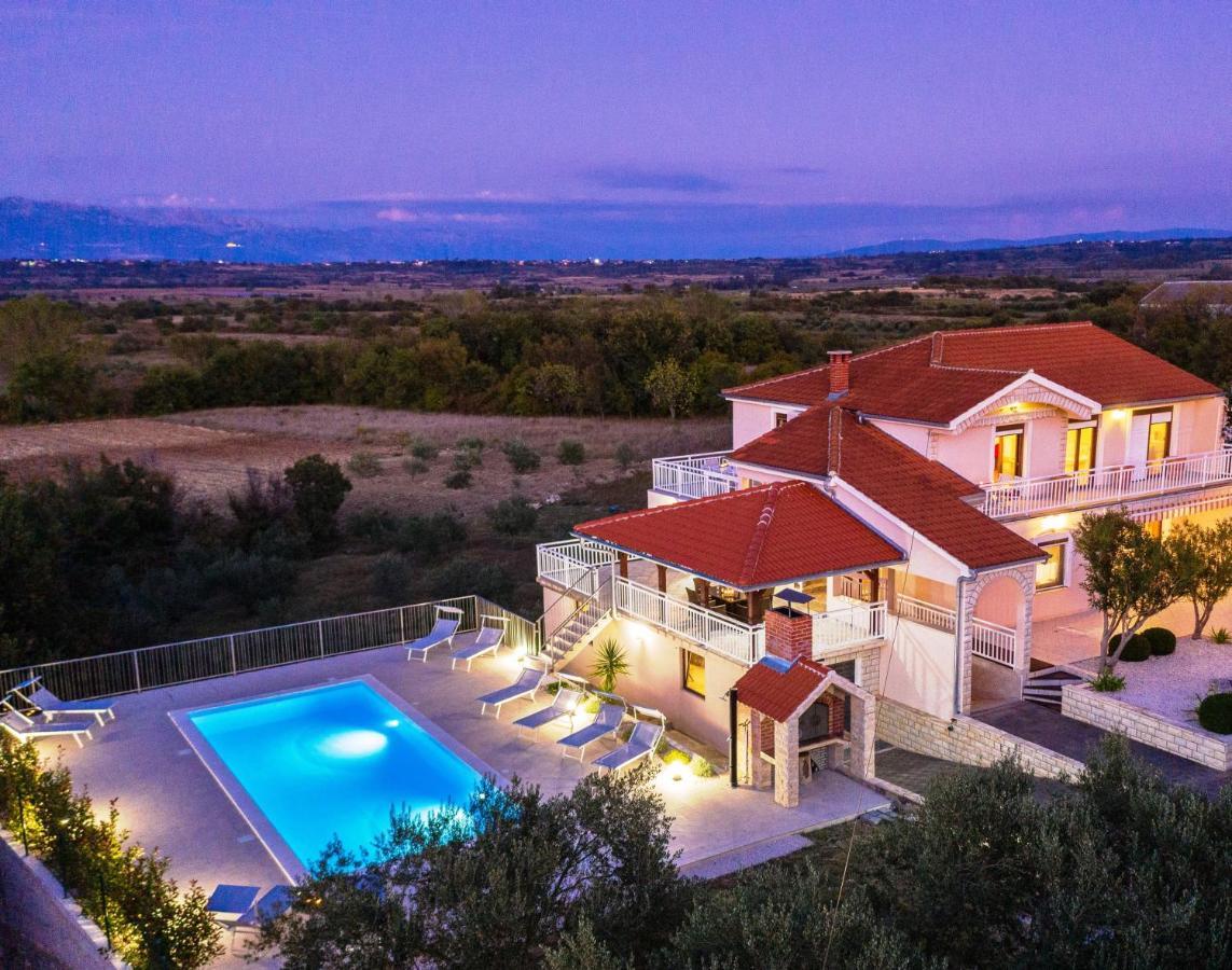 Vila Luna Apartments Zadar Exterior photo